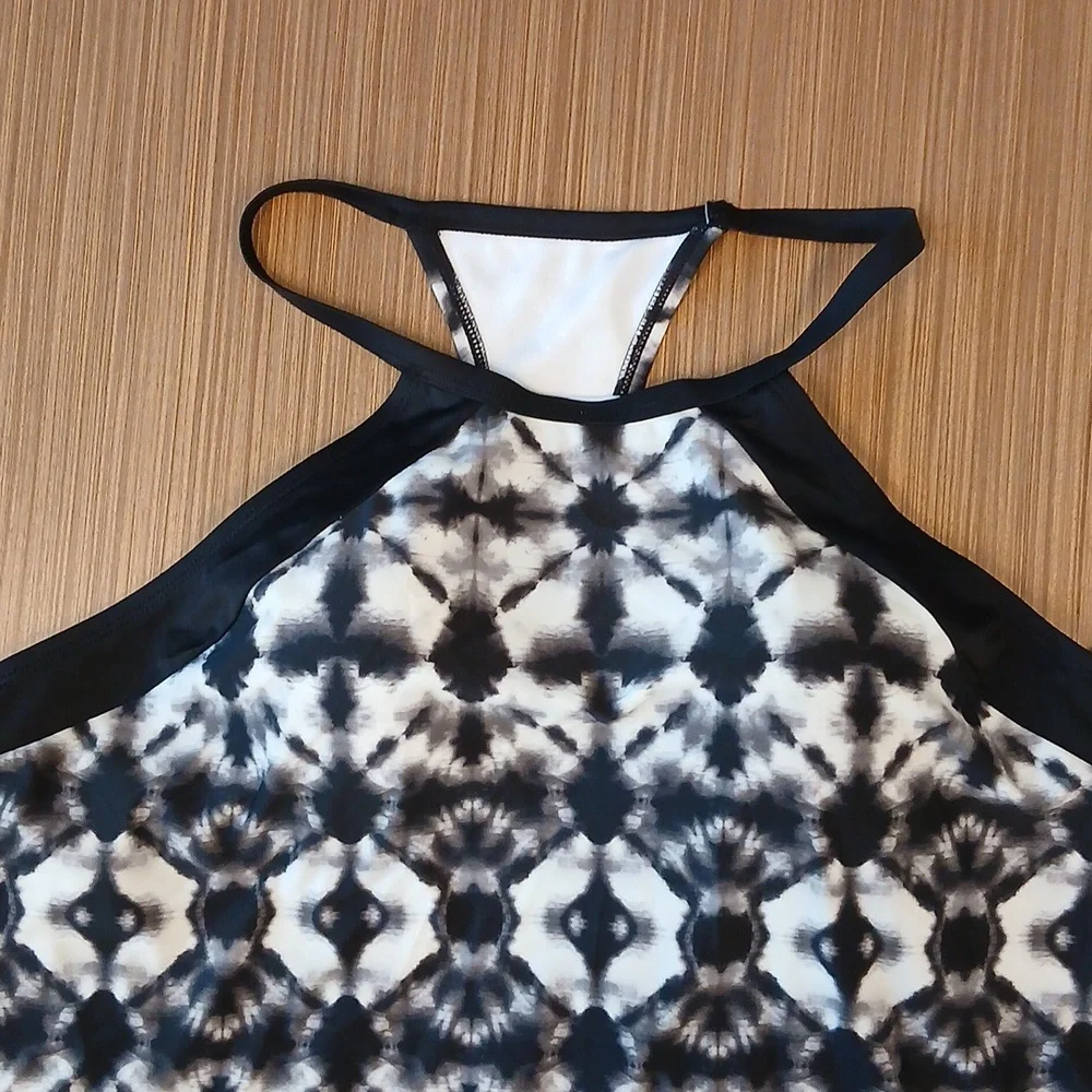 SOUTH POINT High Neck Print Tankini Top SZ 16 - Picture 2 of 5